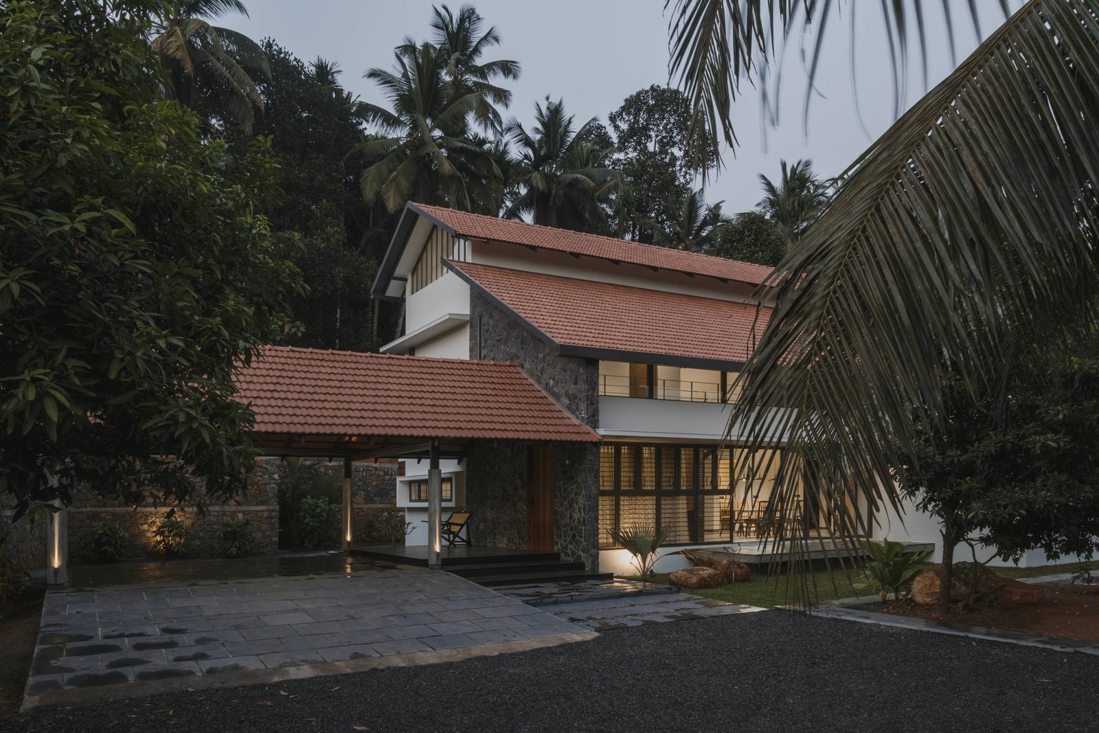 Aruvi
